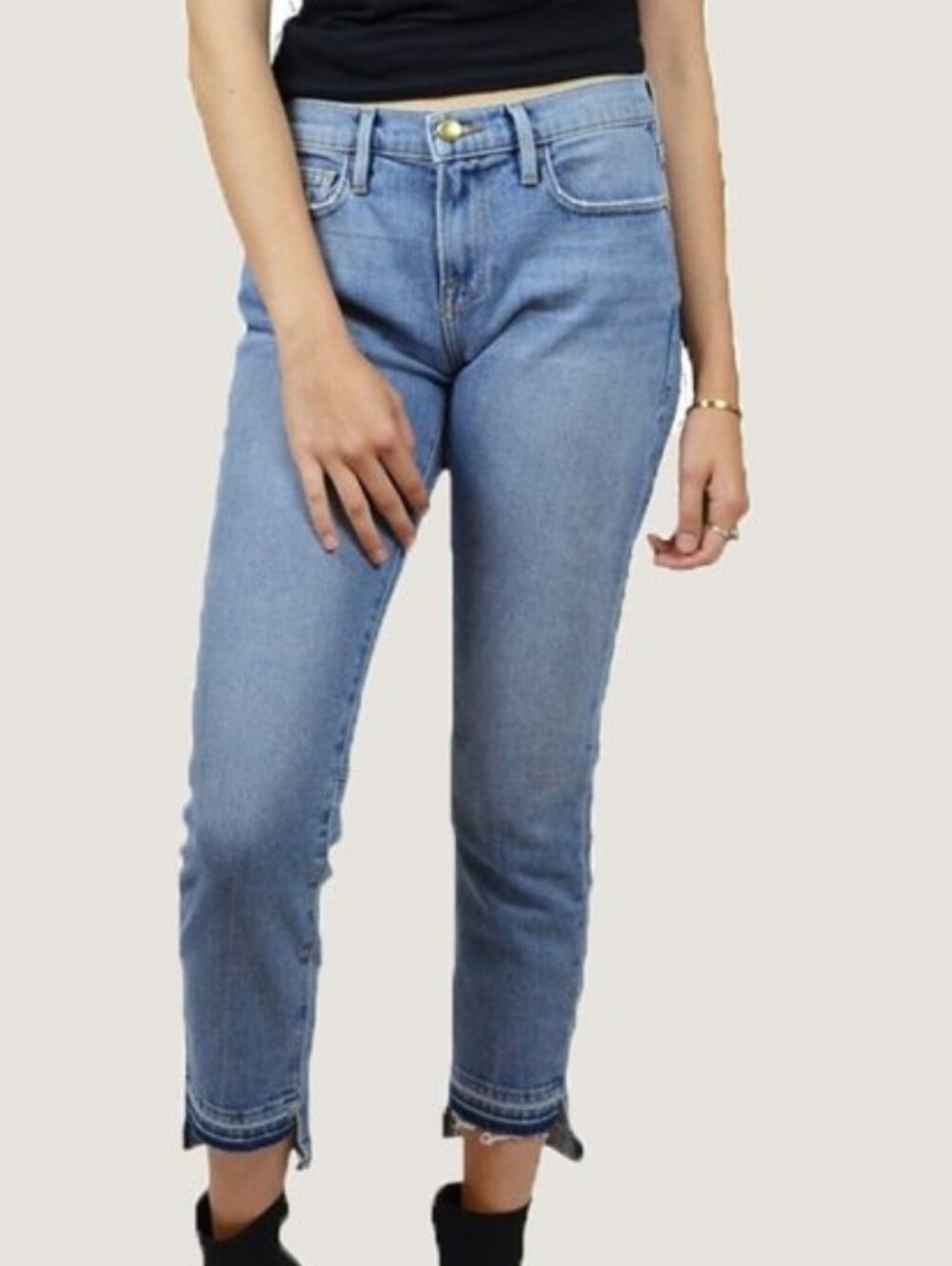 Frame Le Boy Stagger Step Hem Distressed Womens Blue Jeans Lakeland wash Size 30